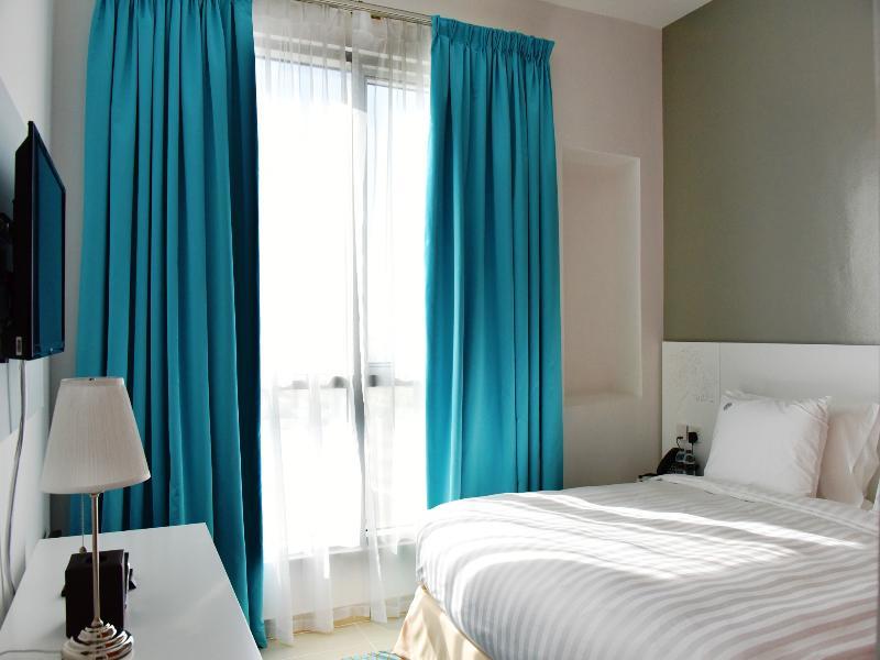 Jannah Place Aparthotel 3*